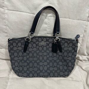Coach Black and Gray Signature Shoulder Bag